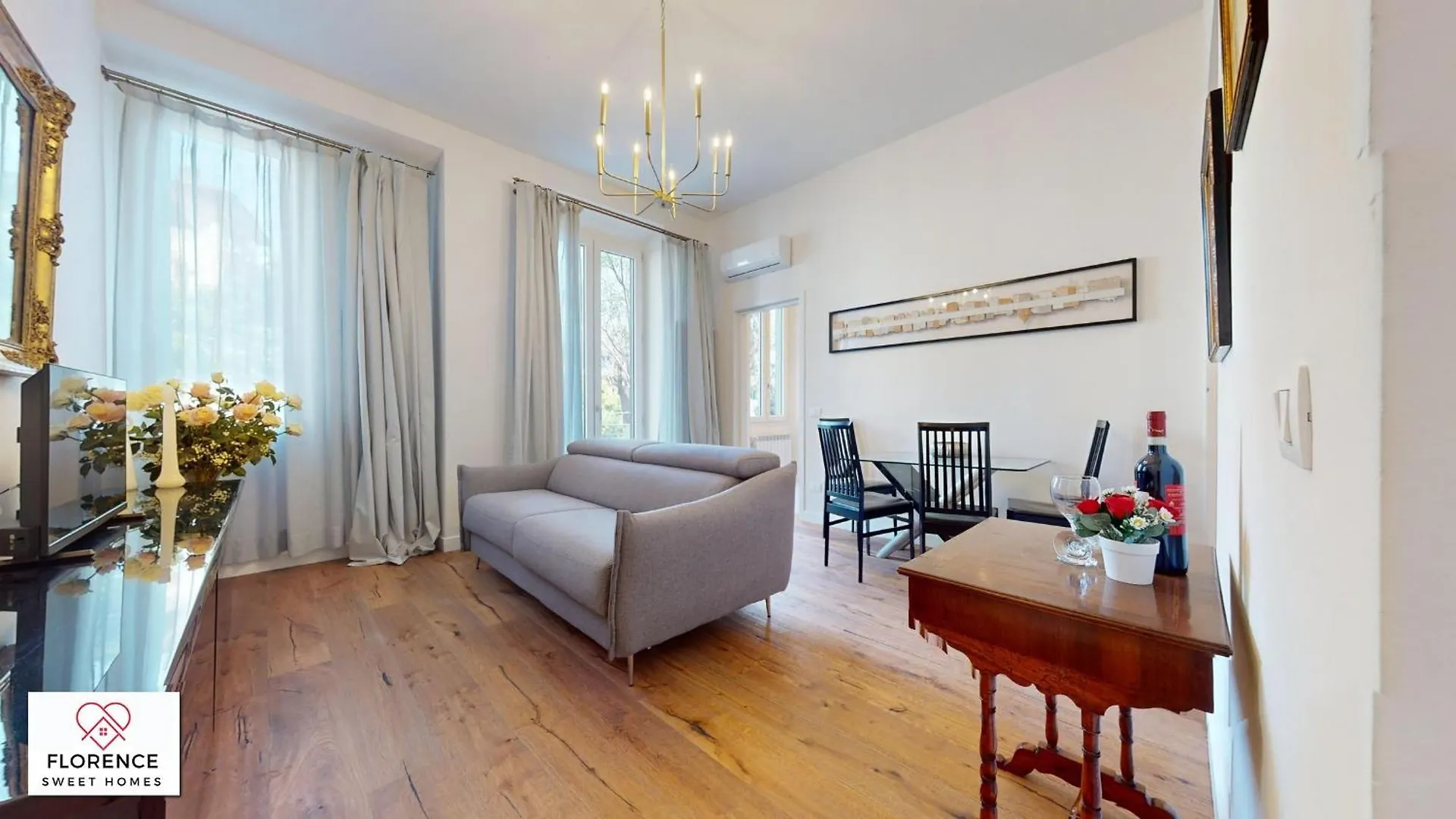Central Rail Apartment By Florence Sweet Homes